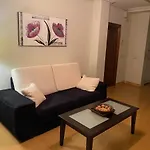 Apartamento Centro Historico Junto A Casa De Las Conchas - Parking Gratis